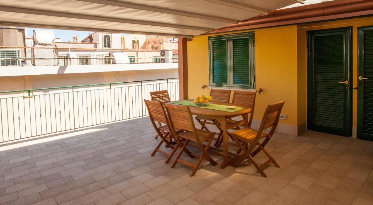 Albert House Taormina Buitenkant foto